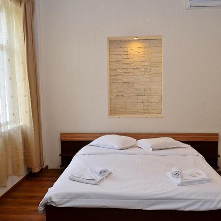 Guest House Anelim Veliko Tărnovo Exterior foto